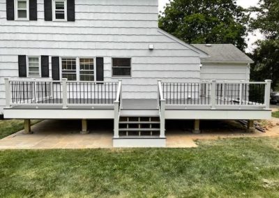 Fence and deck contractor
